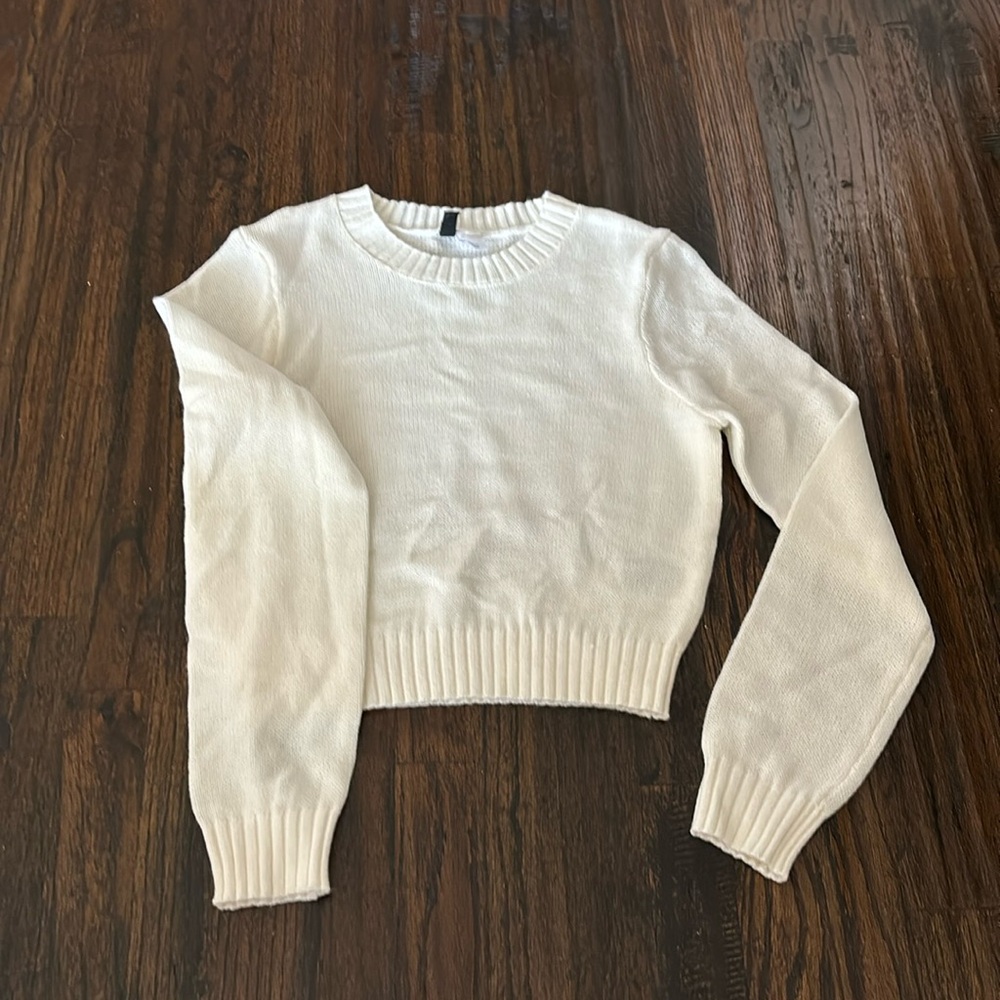 H&M Divided sweater, size small, off white cream color